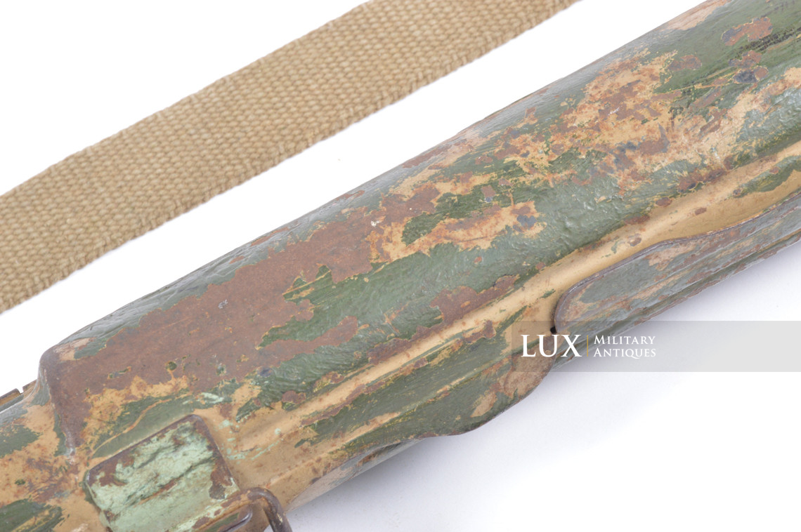 German MG42 camouflage spare barrel carrier - photo 14