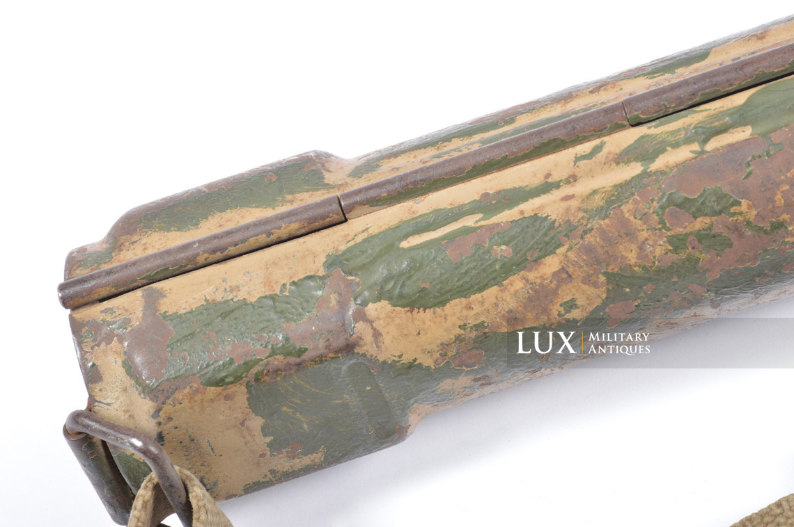 German MG42 camouflage spare barrel carrier - photo 17