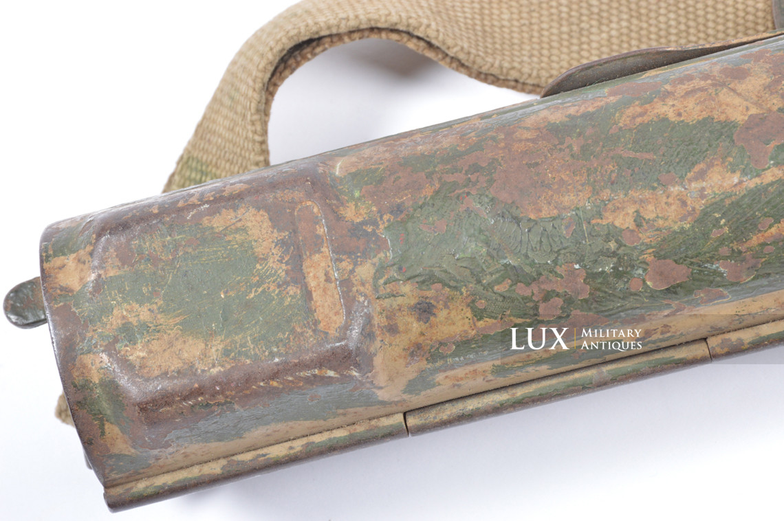 German MG42 camouflage spare barrel carrier - photo 22