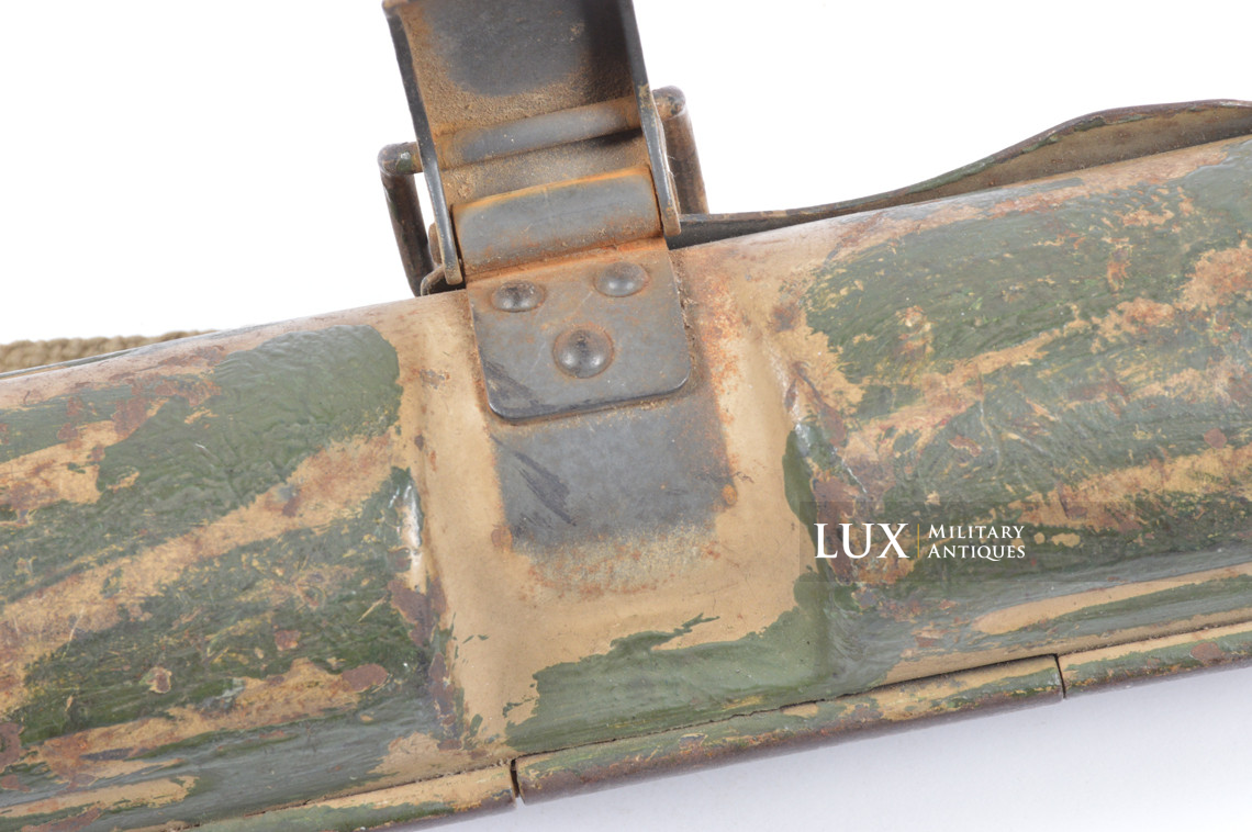 German MG42 camouflage spare barrel carrier - photo 27