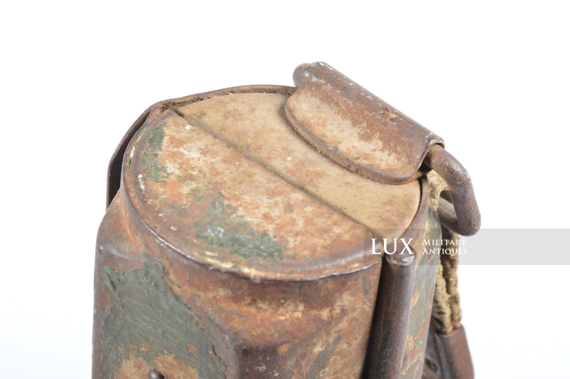 German MG42 camouflage spare barrel carrier - photo 28