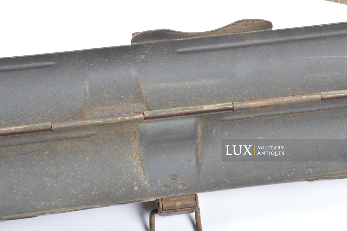 German MG42 camouflage spare barrel carrier - photo 52