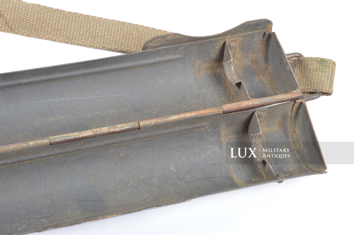 German MG42 camouflage spare barrel carrier - photo 53