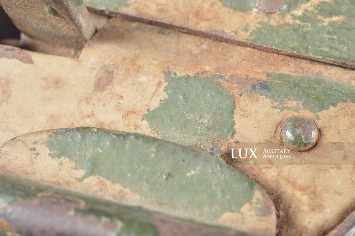 German MG42 camouflage spare barrel carrier - photo 43