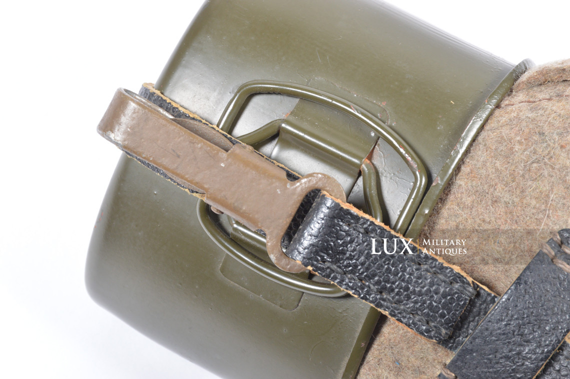 Gourde allemande fin de guerre, état neuf, « SMM44 » - photo 10