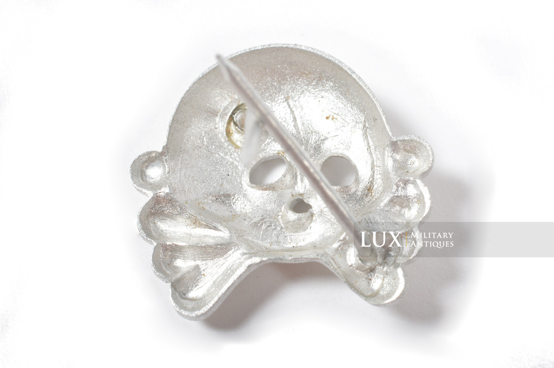Heer panzer collar tab skull - photo 7
