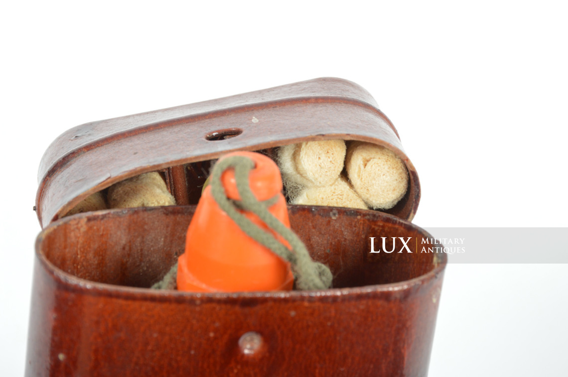 Kit allemand de décontamination cutané des gaz - photo 8