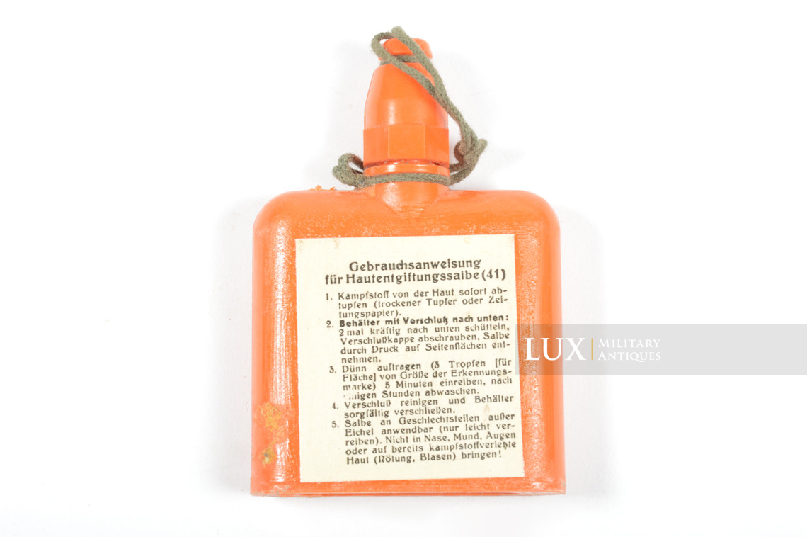 Kit allemand de décontamination cutané des gaz - photo 9
