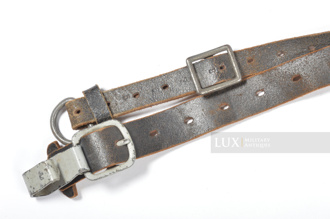 German late-war leather combat Y-straps, RBNr « 0/0565/0004 » - photo 8