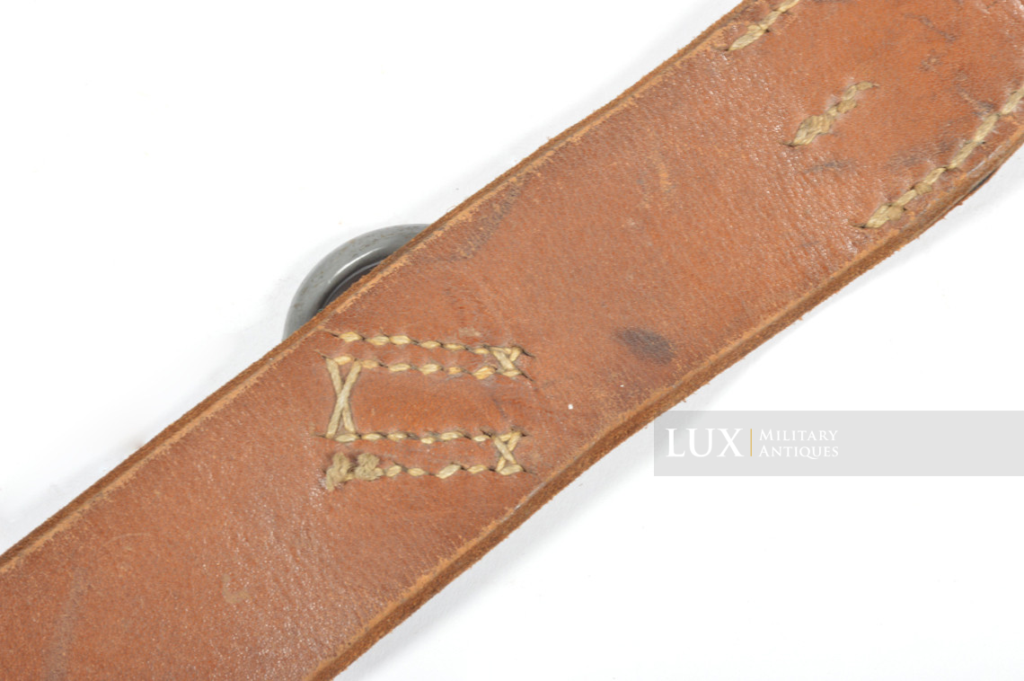 German late-war leather combat Y-straps, RBNr « 0/0565/0004 » - photo 18