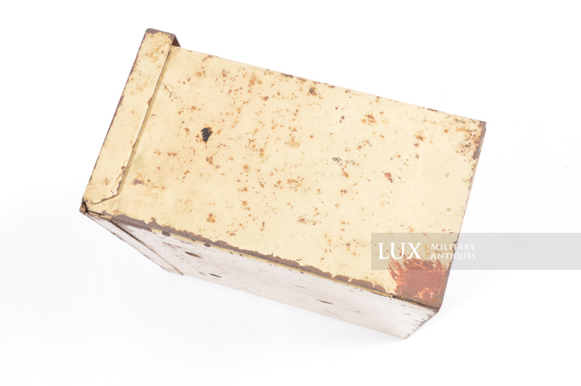 German armored vehicle headphones & microphone storage box    - photo 12