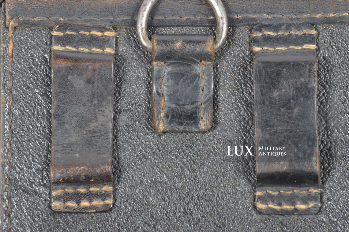 MG34/42 gunner's belt pouch in black pressed cardboard, « epf 1944 » - photo 12
