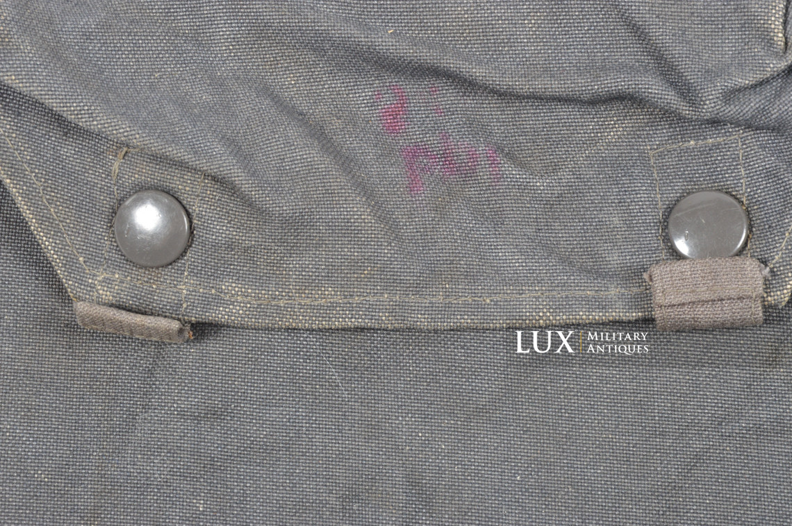 German anti-gas cape pouch - photo 8