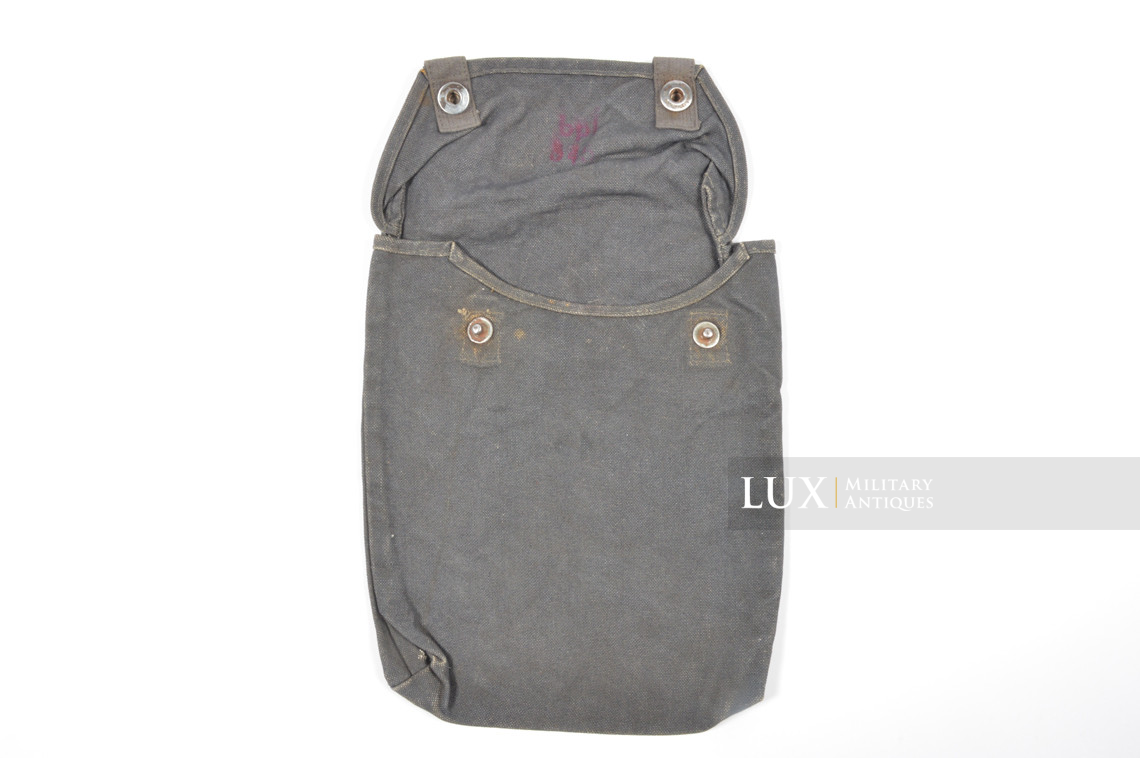 German anti-gas cape pouch - photo 10