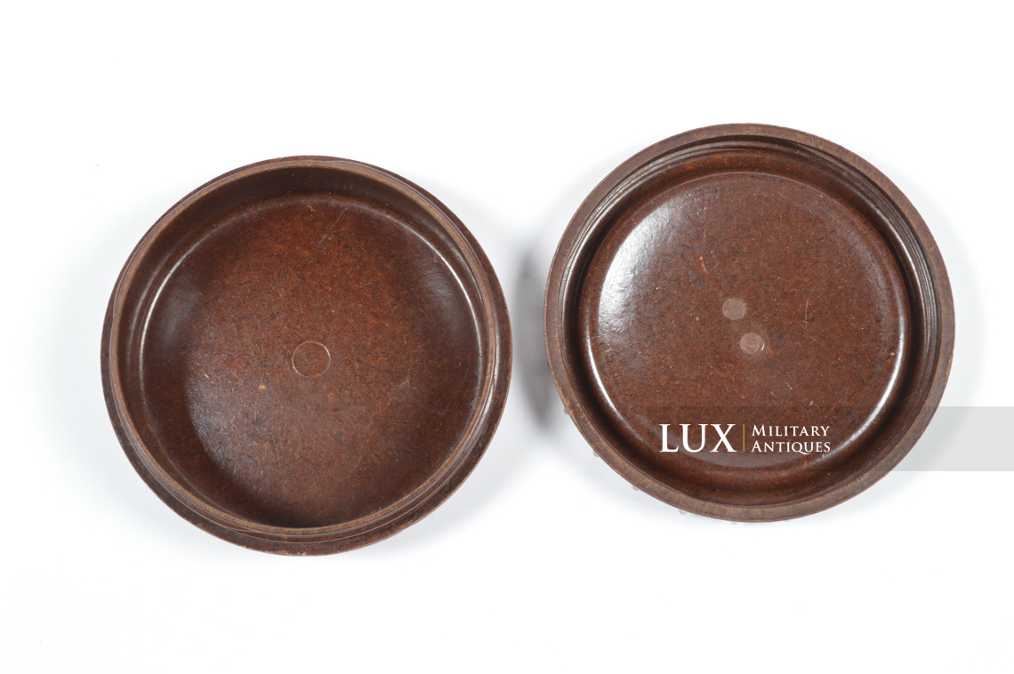 German brown bakelite butterdish - photo 11