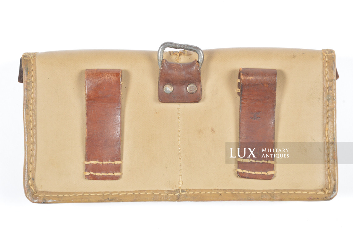 Très rare porte chargeurs de G43/K43 en toile cirée jaune, « Otto Koberstein 1944 » - photo 10