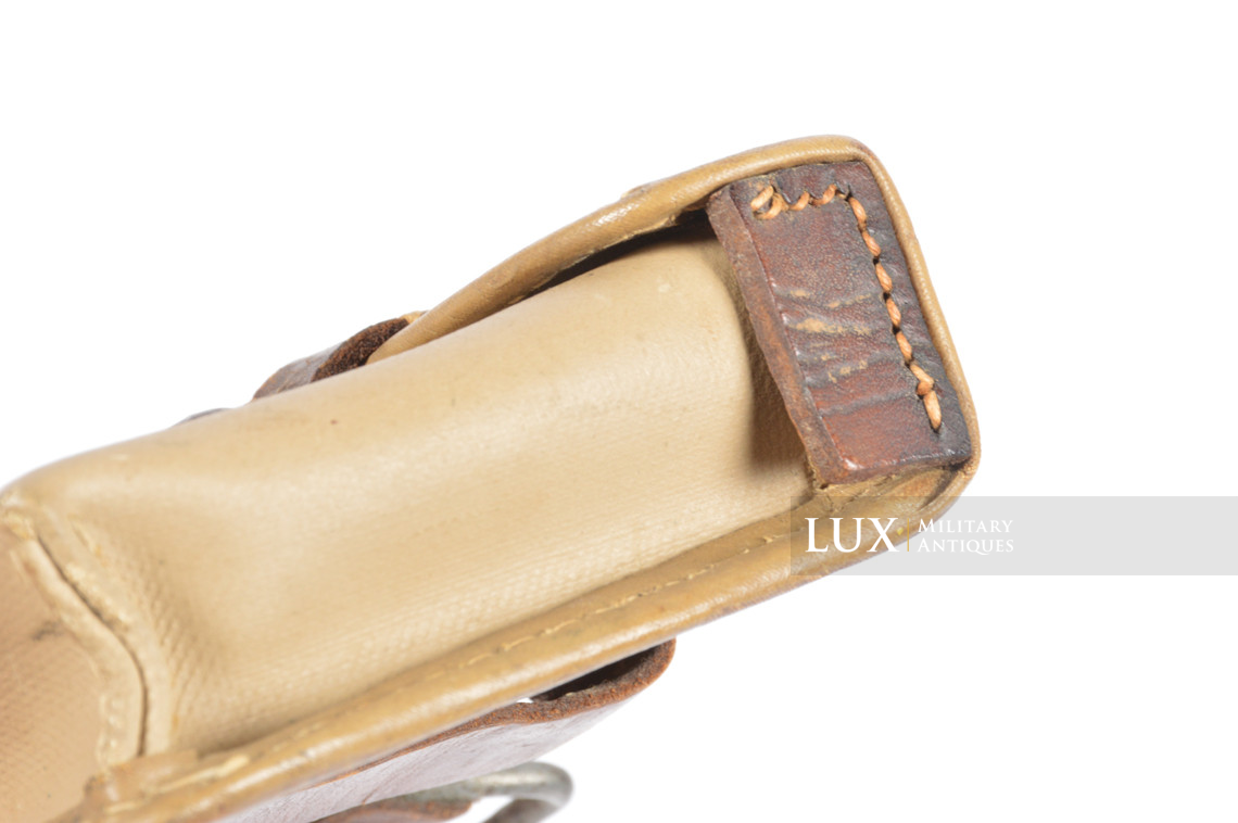 Très rare porte chargeurs de G43/K43 en toile cirée jaune, « Otto Koberstein 1944 » - photo 17