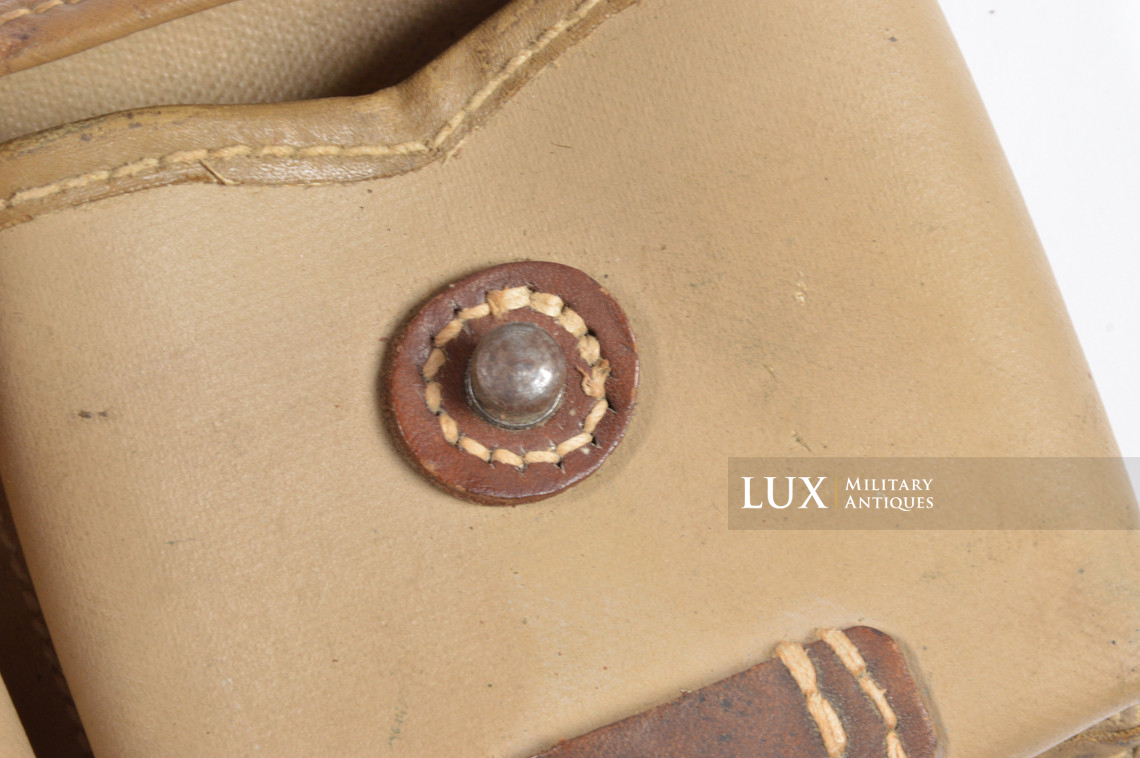 Très rare porte chargeurs de G43/K43 en toile cirée jaune, « Otto Koberstein 1944 » - photo 22