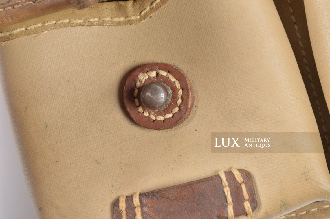 Très rare porte chargeurs de G43/K43 en toile cirée jaune, « Otto Koberstein 1944 » - photo 23