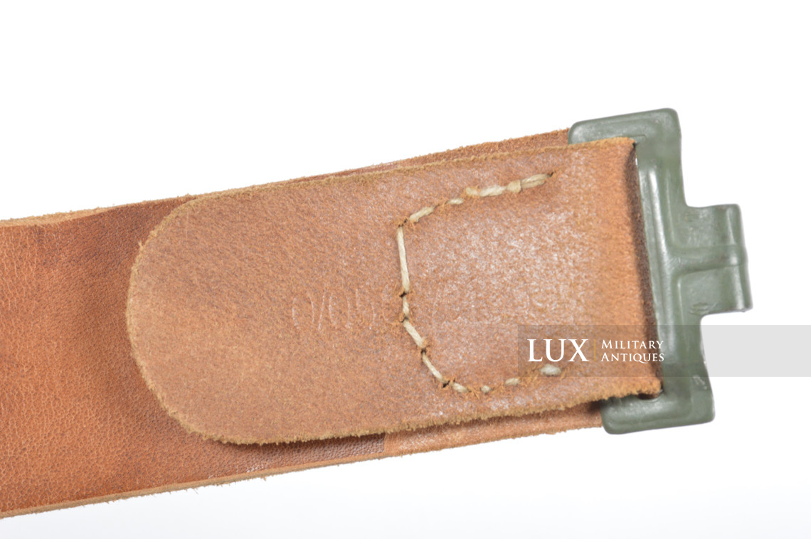Rare cuir de ceinturon allemand fin de guerre en cuir brun naturel, « RBNr » - photo 8