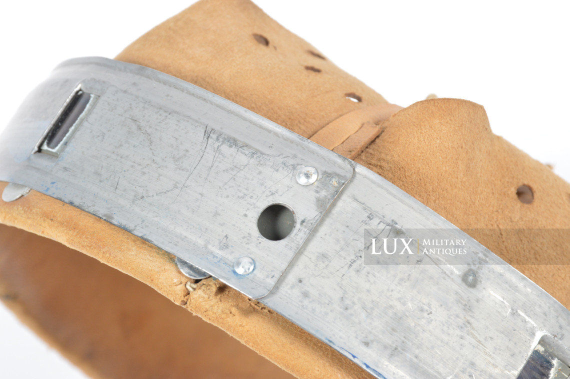 Intérieur de casque allemand, « 59 / 1942 » - photo 11