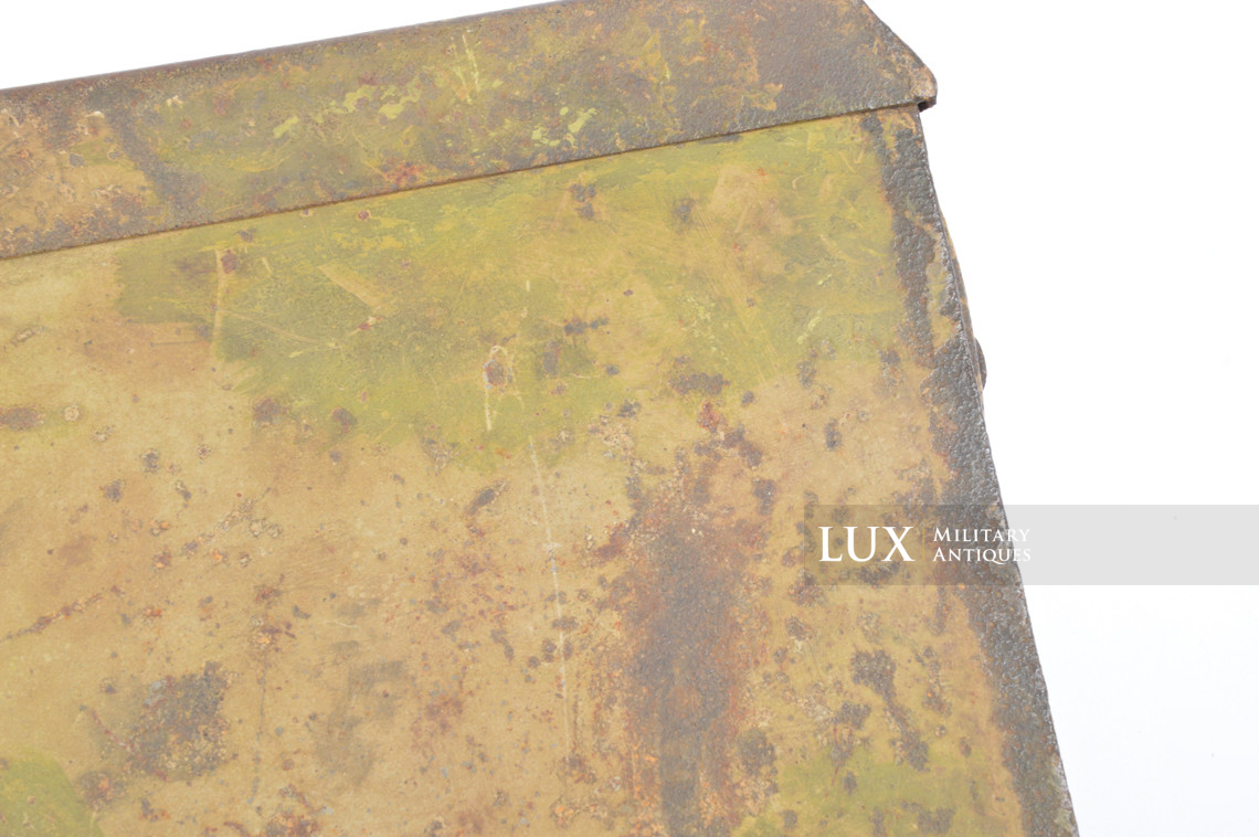 Late-war German camouflage MG34/42 ammunitions case - photo 20