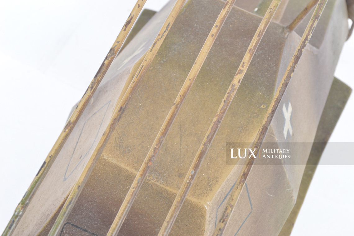 Period German armored vehicle toy model, « PUMA » - photo 30