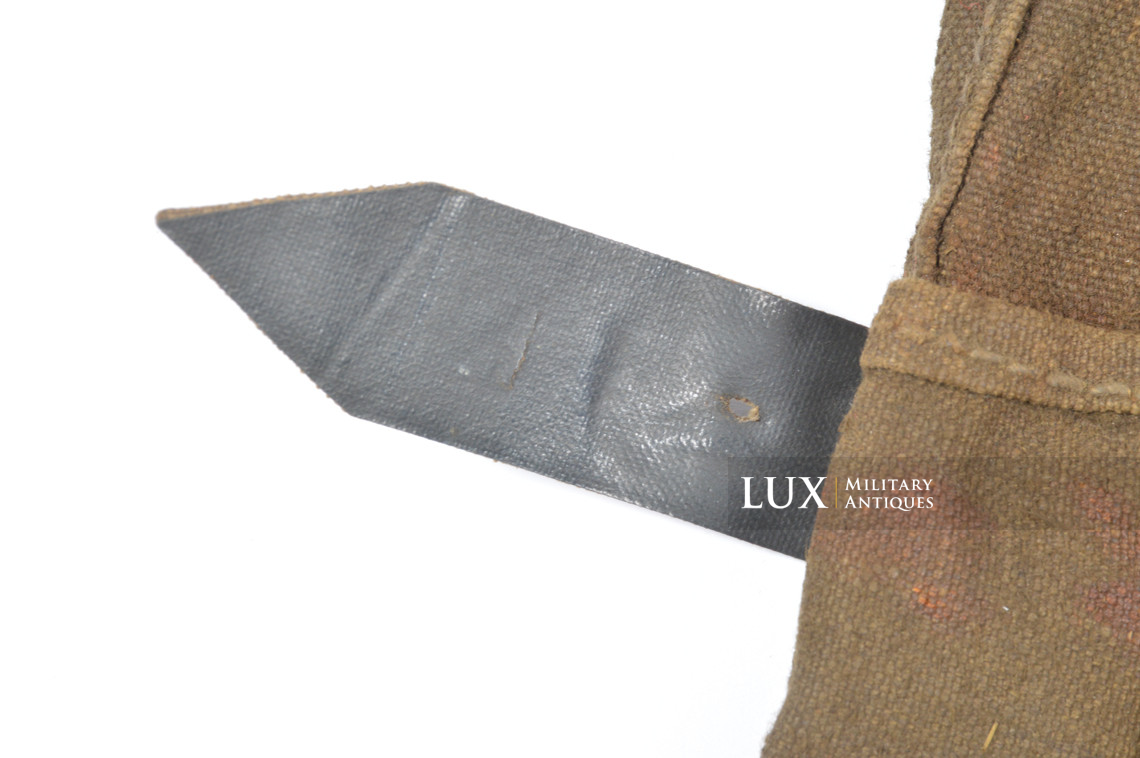 Late-war German light vehicle tool roll - photo 16