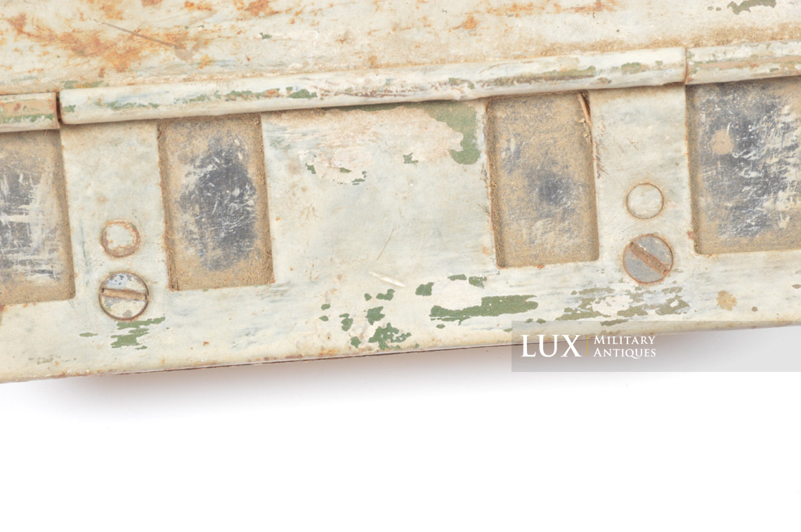 German notek back tail light in winter camouflage, « Ardennes » - photo 9