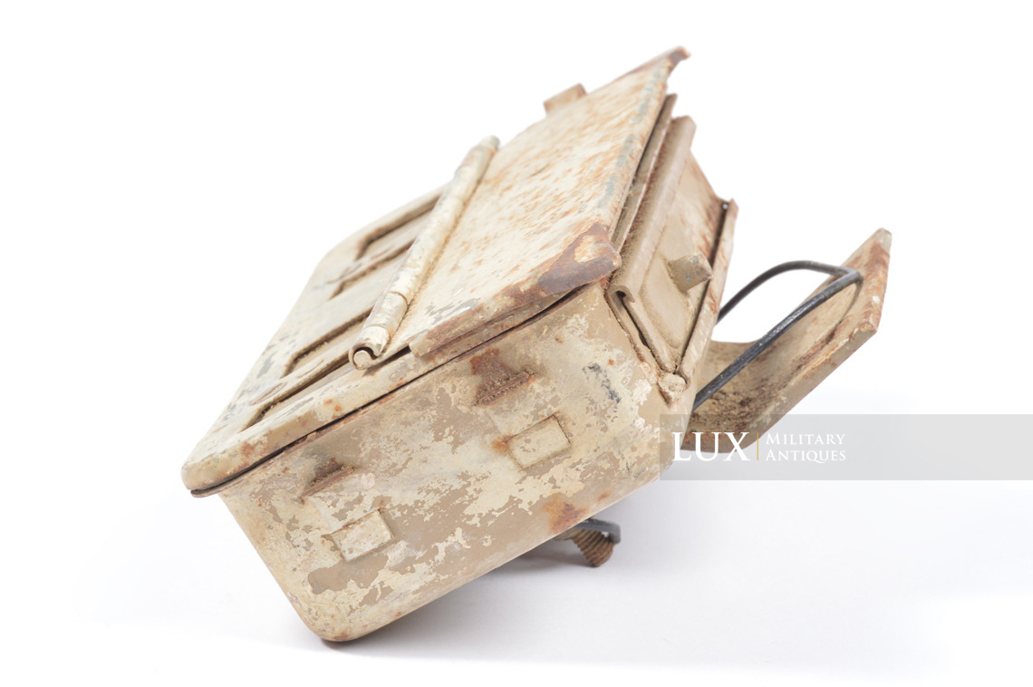 German notek back tail light in winter camouflage, « Ardennes » - photo 11