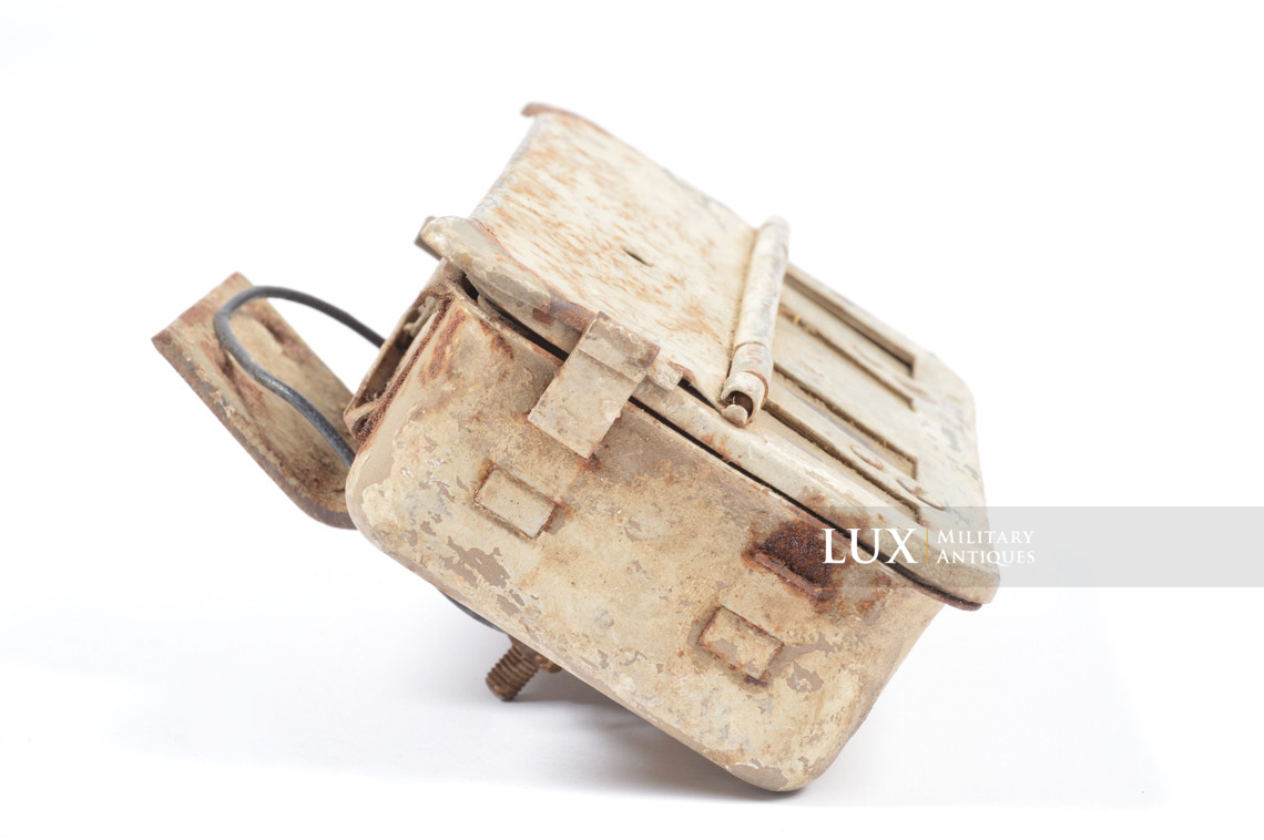 German notek back tail light in winter camouflage, « Ardennes » - photo 12