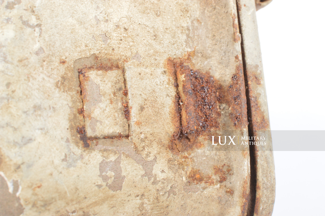 German notek back tail light in winter camouflage, « Ardennes » - photo 25