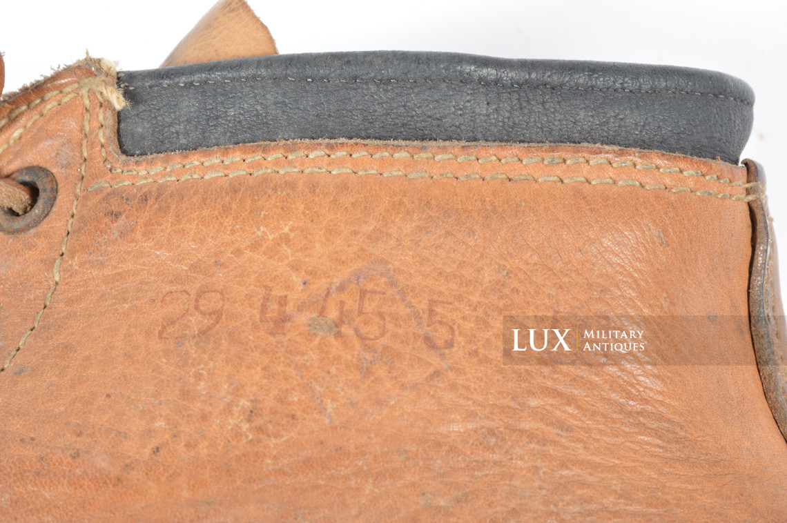 Unissued late-war German ankle boots - photo 13