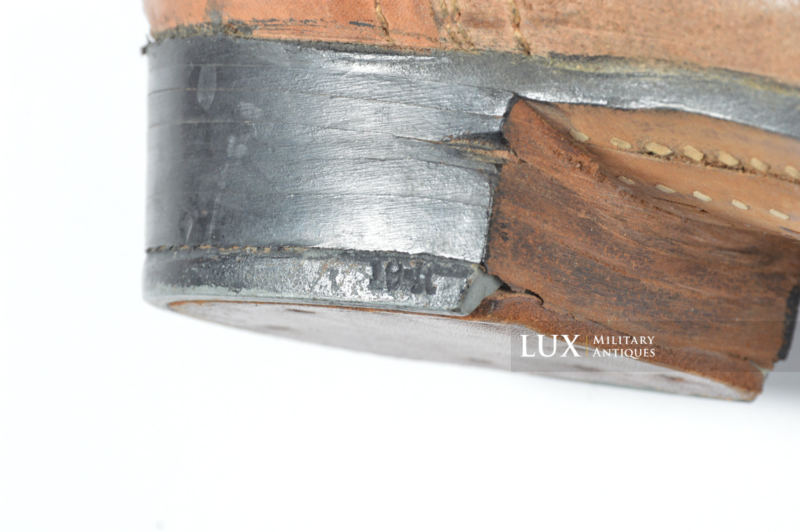 Rare unissued early-war German issue brown jackboots, « 1939 » - photo 11