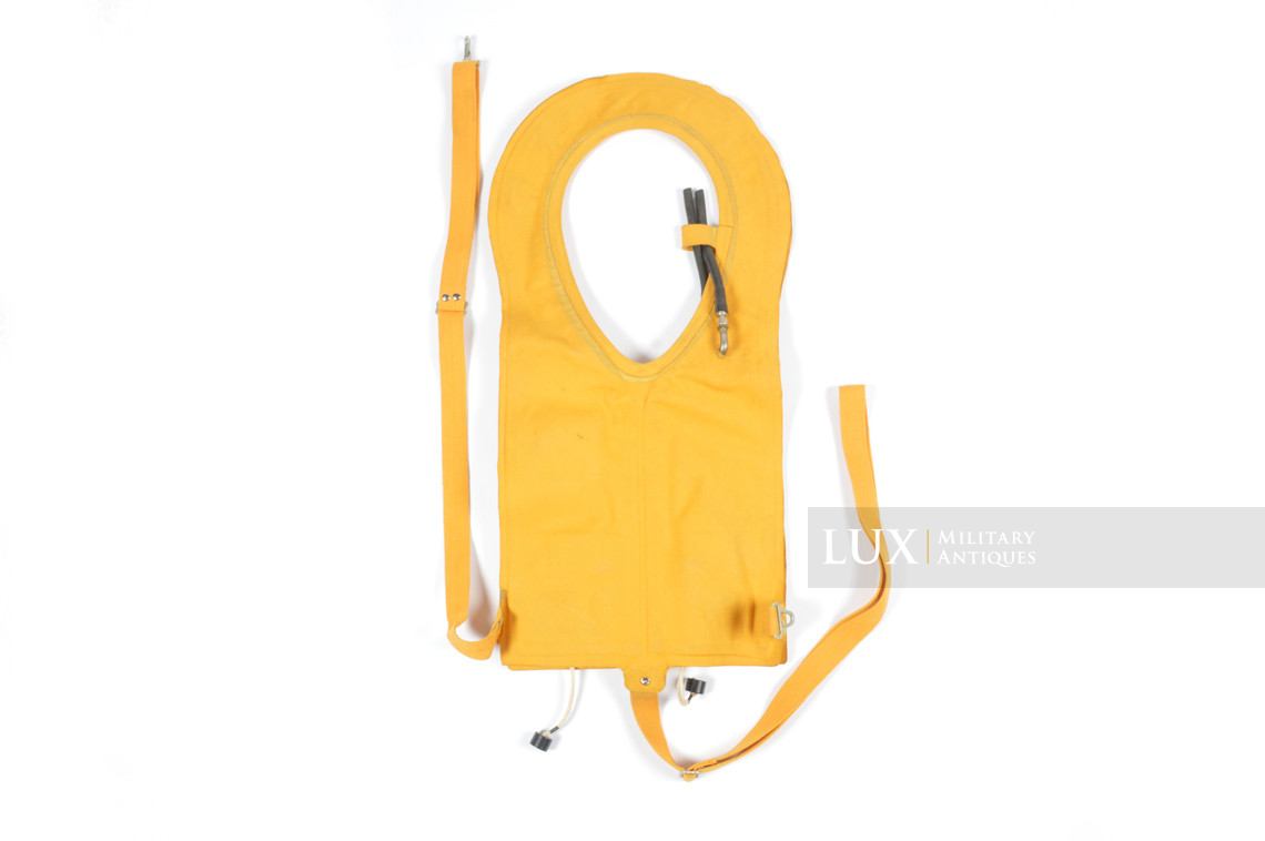 USAAF Type B-4 Mae West, « 1943 » - photo 16