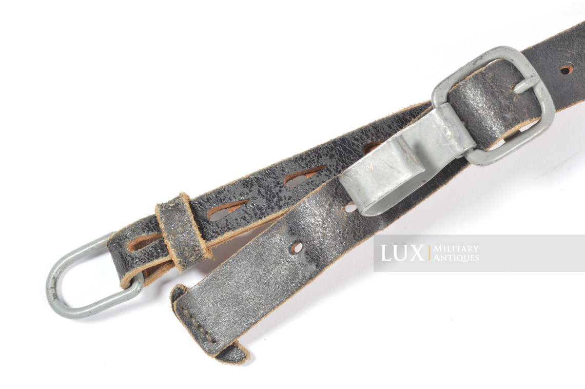 Brelage lourd Heer / Waffen-SS, construction fin de guerre rivetée, « RBNr » - photo 8