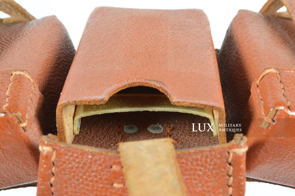 Matching pair of early war k98 ammunition pouches, « 1938 » - photo 16