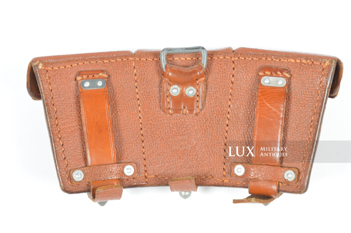 Matching pair of early war k98 ammunition pouches, « 1938 » - photo 18
