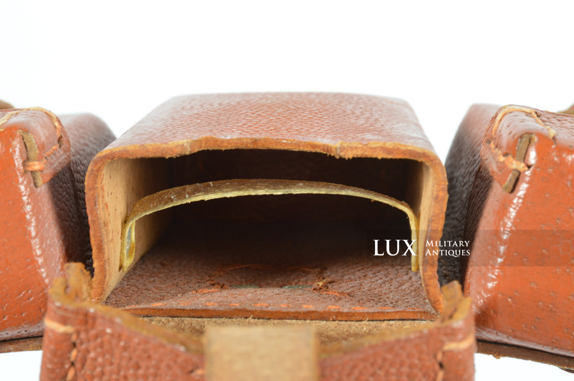 Matching pair of early war k98 ammunition pouches, « 1938 » - photo 24