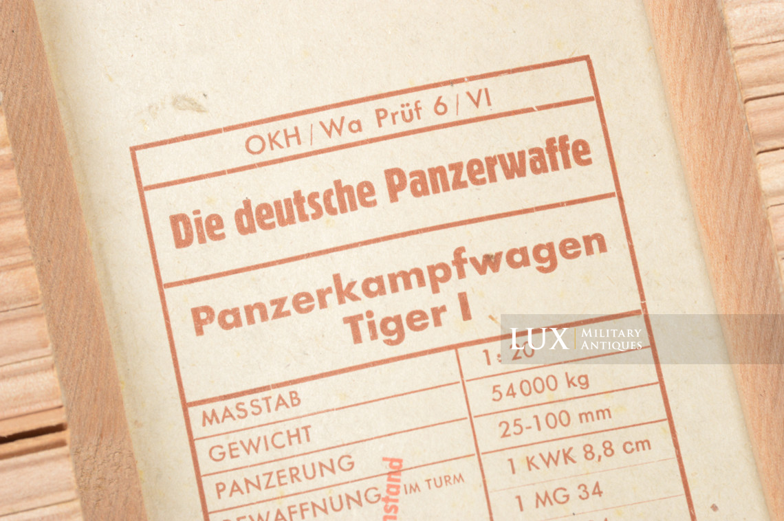 Maquette allemande d’instruction en bois d’un char « TIGER I » - photo 31