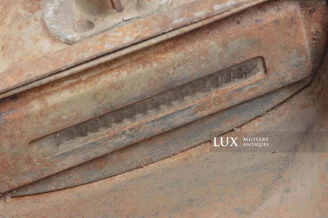 Phare blackout de véhicule allemand camouflé trois tons, « NOTEK » - photo 17