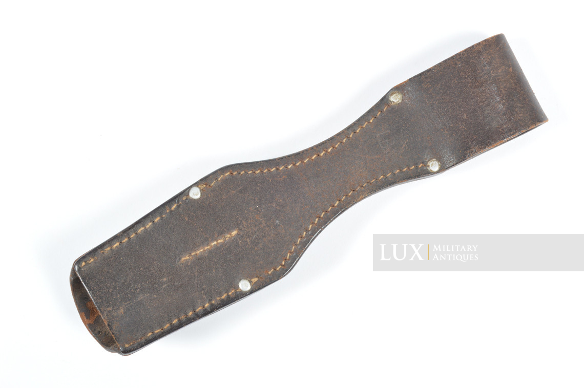 Early German Luftwaffe K98 bayonet frog, « L.B.A. » - photo 8