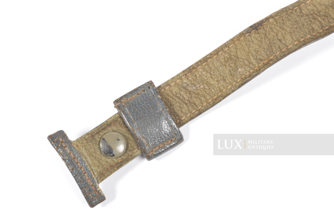 German M38 paratrooper helmet chinstrap - photo 16