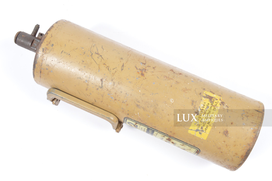Late-war German armored vehicle issued fire extinguisher, « Tetra / 1943 » - photo 10