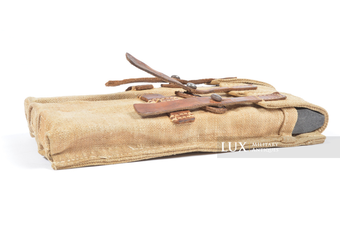 Very rare pair of late war MP38u40 pouches, « dkk44 » - photo 21