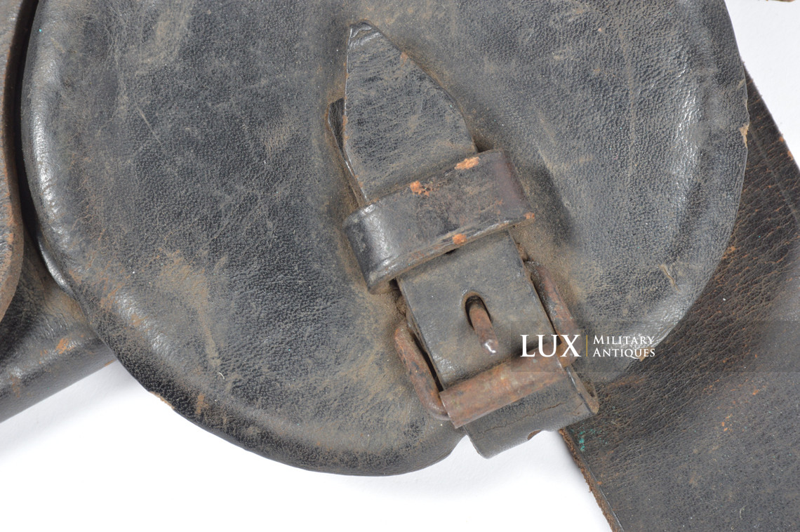 Early German pioneer axe carrying case - photo 9