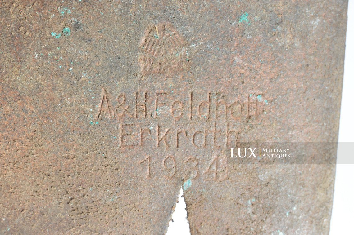 Early German pioneer axe carrying case - photo 18