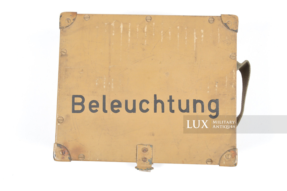German late-war special issue blackout reading light storage box, « Beleuchtung » - photo 9
