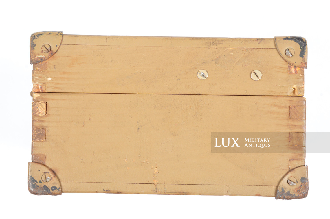 German late-war special issue blackout reading light storage box, « Beleuchtung » - photo 16