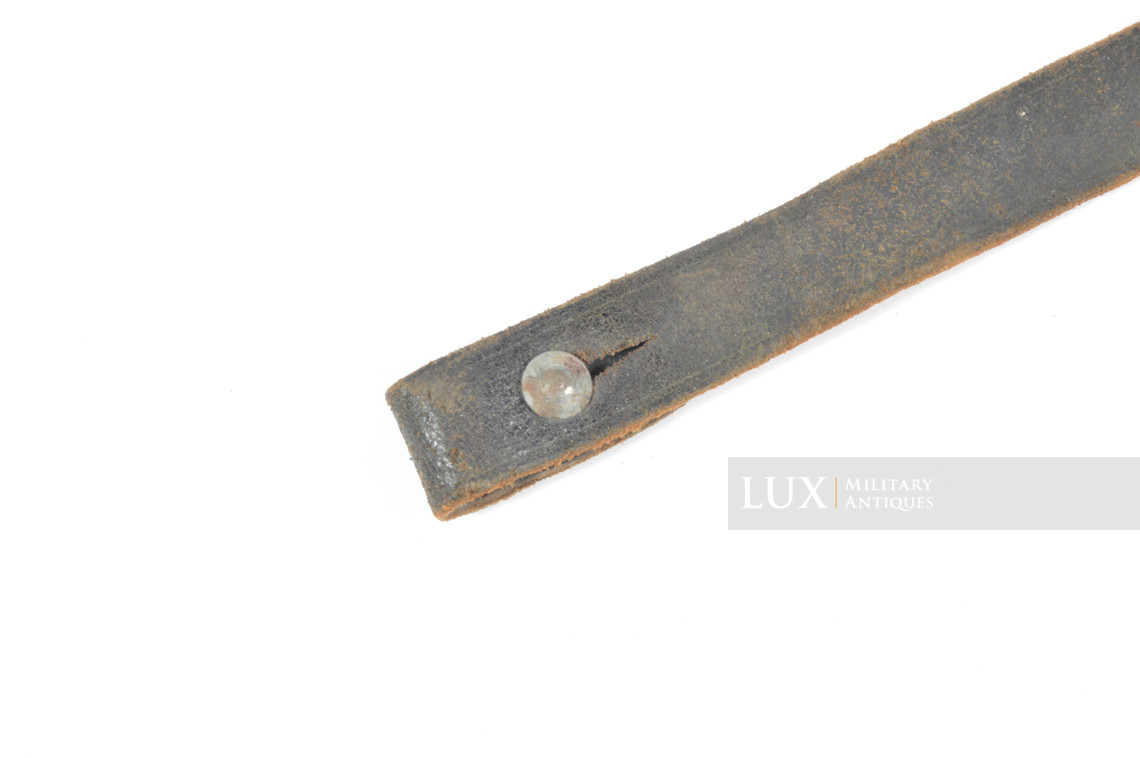 German helmet chinstrap, « G. SCHIELE LOBURG 1940 » - photo 10